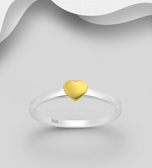 925 Sterling Silver Ring Featuring a Heart